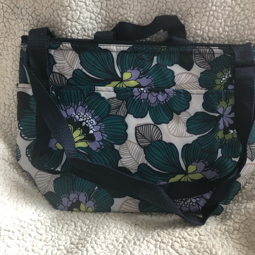 Crossbody thermal tote